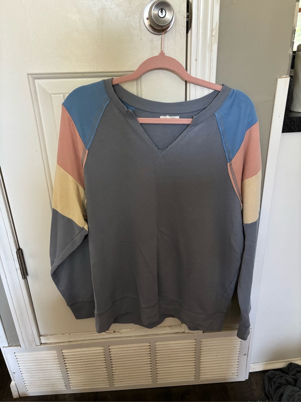Women’s Maurice’s Sweatshirt Size Large